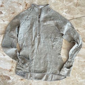 Nike Dri-Fit Womens 1/4 zip Athletic long sleeve